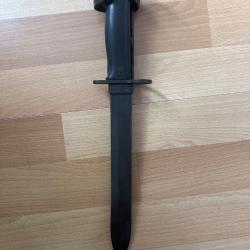 Ba&iuml;onnette FAMAS arm&eacute;e fran&ccedil;aise ann&eacute;es 81/82