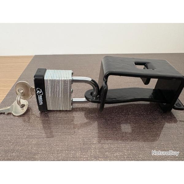 Verrou pour arme levier sous garde