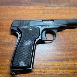 Pistolet MAB D cal 7.65