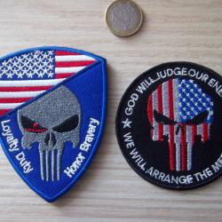 lot &eacute;cussons militaire moto biker insignes collection