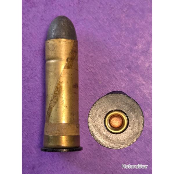 Une tr�s belle 577 Snider Canadienne en feuilard de laiton roul�e ,poudre noire ,Cat : D