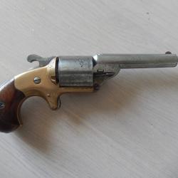 revolver am&eacute;ricain moore