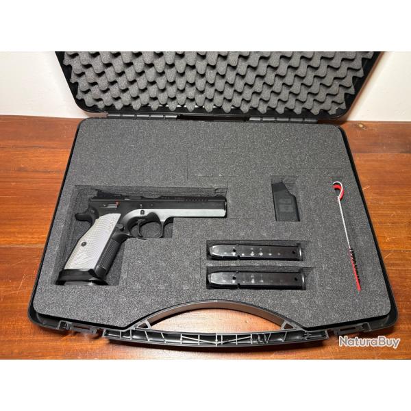 Pistolet CZ tactical sport 2 cal 9x19