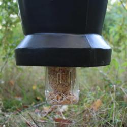 Eurohunt Distributeur de Nourriture Universel Transparent - Mangeoire Gibier Faisans Perdrix Volaill