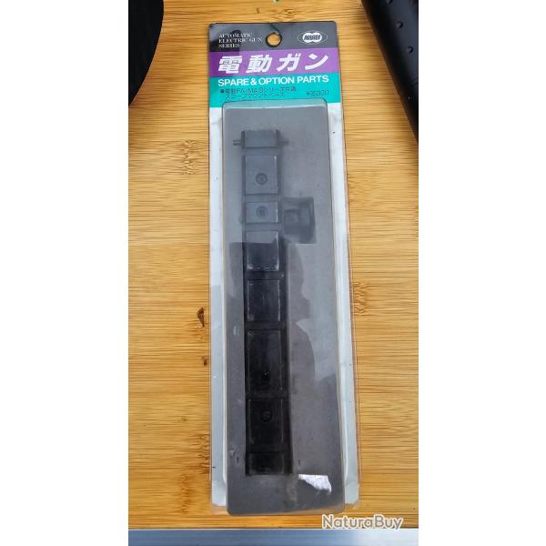 Rail picatini Tokyo Marui pour replique airsoft Famas