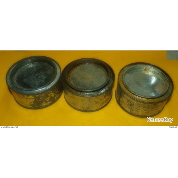 BOITE EN LOT DE 3 POUR LE TALC�  ,� ETAT VOIR PHOTOS. POUR TOUT RENSEIGNEMENT ME CONTACTER. REGARDEZ