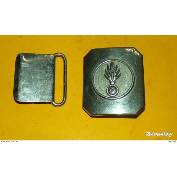 BOUCLE CEINTURON DE LA GENDARMERIE NATIONALE DE L'ARMEE FRANCAISE ,� FABRICATION FRANCAISE�,BON ETAT