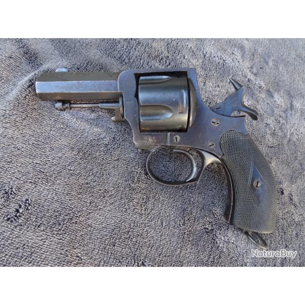 R�volver  THE TERRIFIC en 450.