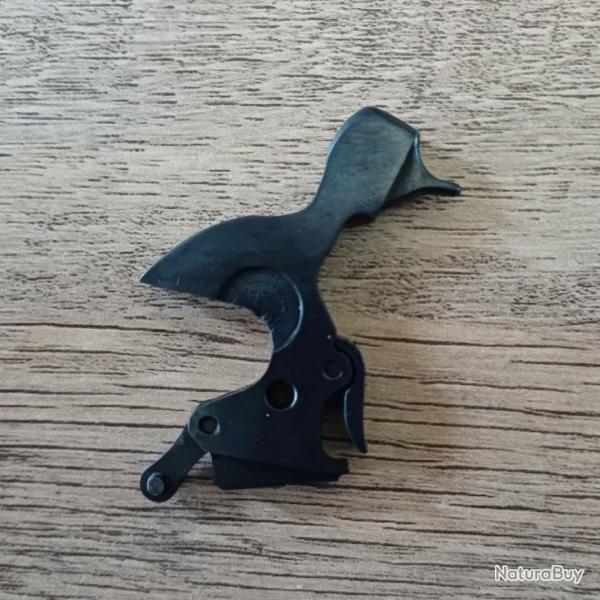 Chien coup� pour colt d�tective