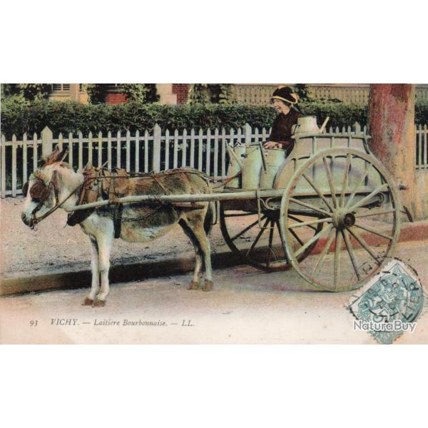 Carte postale ancienne de Vichy - Laiti�re Bourbonnaise -N�7693