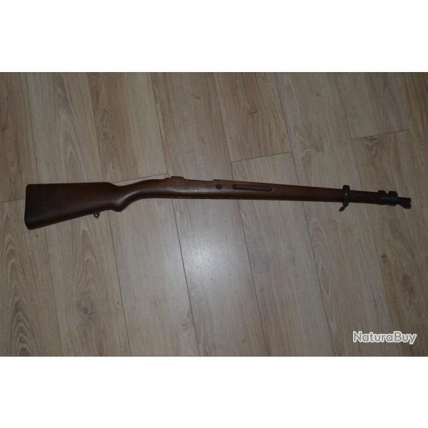 bois / Crosse pour fusil Mauser Espagnol Mle 1943 embouchoir / grenadi�re