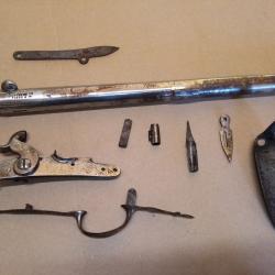 Lot de quelques pi&egrave;ces LECORNU LYONNET PORTE (fusil ancien poudre noire XIX eme si&egrave;cle ?)