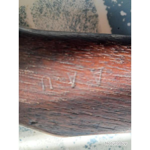 Vendredi crosse usm1 sans longuesse voir photos marquage sur le bois tr�s bon etat