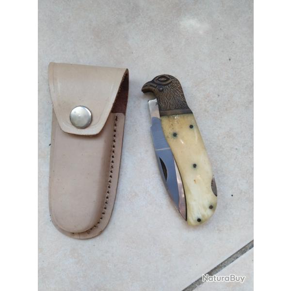 A SAISIR - Beau couteau pliant manche os mitres laiton t�te d'aigle lame de 9CM, ferm� 11cm en TBE