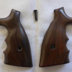 Plaquettes pour revolver d'origine inconnu