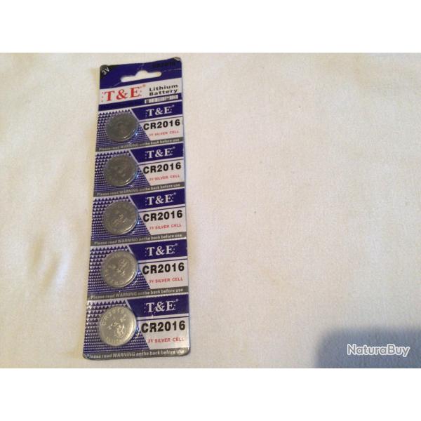 LOT DE 5 PILES  LITHIUM  C R  2016