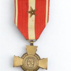 (17.002) Croix de la Valeur militaire