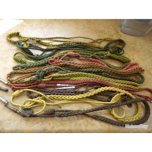 lot 12 fourrag�re l�gion honneur croix guerre 14 18 m�daille militaire + embouts ww1 ww2