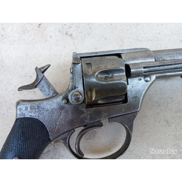 revolver chamelot et  schmit 1871