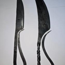 VENDS 2 COUTEAUX FAIT MAIN