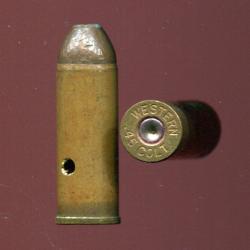 .45 Long Colt - production Winchester - marquage WESTERN 45  COLT - balle plomb cuivr&eacute;