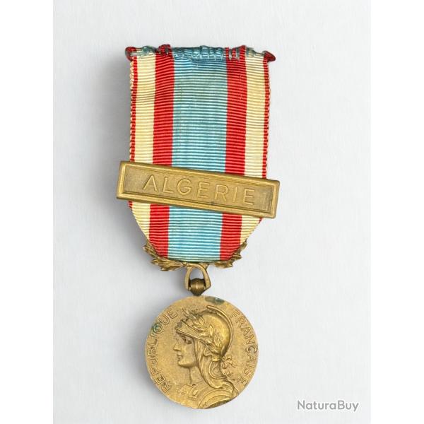 (37.007) M�daille comm�morative des op�rations de s�curit� et de maintien de l'ordre