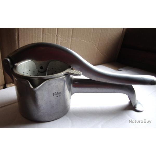 Vintage Presse de boucher / moule � steak hach�