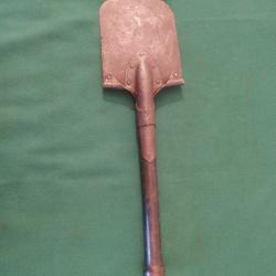 Pelle Allemande 1 ere Guerre Mondial. Spaten mod&eacute;le 1898