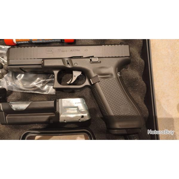 Pack Glock 17 Gen 5 T4E .43 + chargeur d'urgence avec billes poivres - NEUF