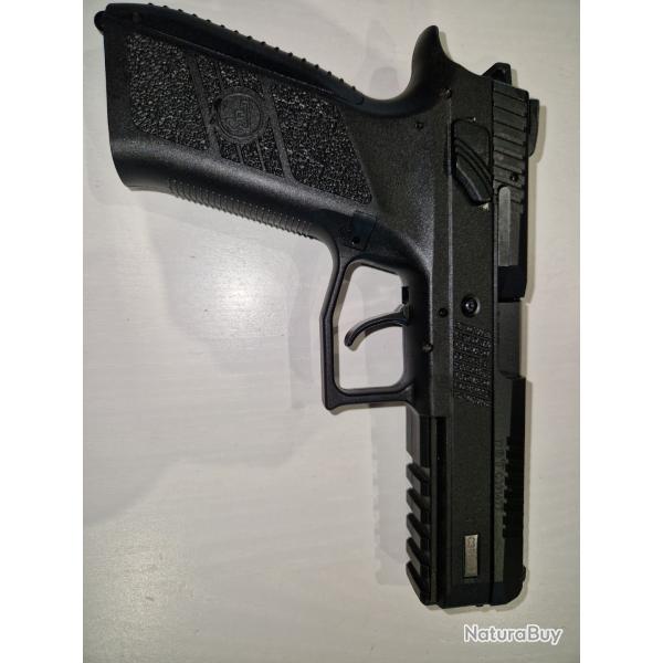 PISTOLET CZ P-09 9 X 19 (9MM LUGER) OCCASION