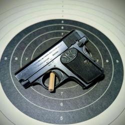 Pistolet automatique Browning calibre 6.35 25 ACP fabrication FN Herstal 6+1 cps 1900 1906 colonial