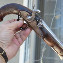 Beau  Pistolet d'officier &agrave; percussion vers 1820 Baguette Ivoire