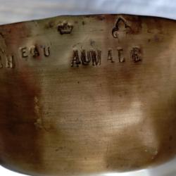 casserole cuivre royale couronne ch&acirc;teau d ' Aumale fleurs de lys xviii &eacute;me 18 &eacute;me