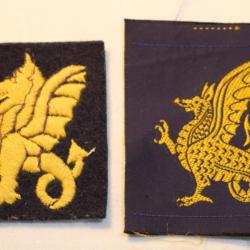Deux patchs d'&eacute;paule 43rd Welsh Division Cloth Formation Sign Badge WWII British ref SDC24KAM019