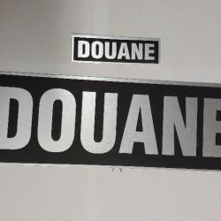 Logo Douanes Fond Noir Lettrage Gris (Non Reflechissant) 25 X 10Cm Sur Ve