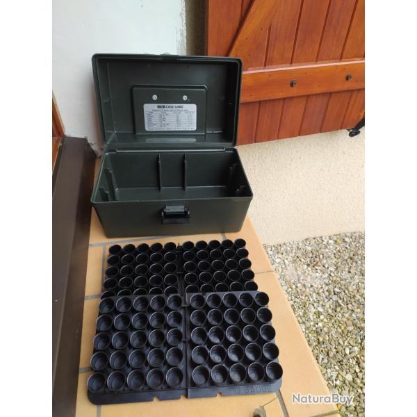 CAISSE A CARTOUCHES  POUR CALIBRE 12 MARQUE MTM POUR 100 CARTOUCHES AVEC PLATEAUX