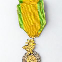 (15.007) M&eacute;daille Militaire