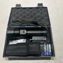 LAMPE TORCHE LED XHP70 RECHARGEABLE 10000 LUMENS