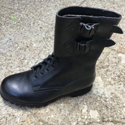 Rangers brodequins bottes arm&eacute;e tch&egrave;que mod&egrave;le 60