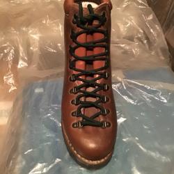 Chaussures de montagne brodequins rangers