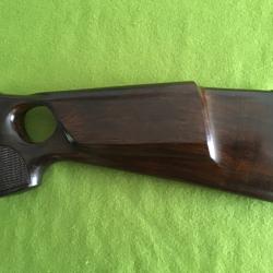 CROSSE TROU DE POUCE EN BOIS NOYER  GRADE 4. POUR BLASER R93. CROSSE D ORIGINE.