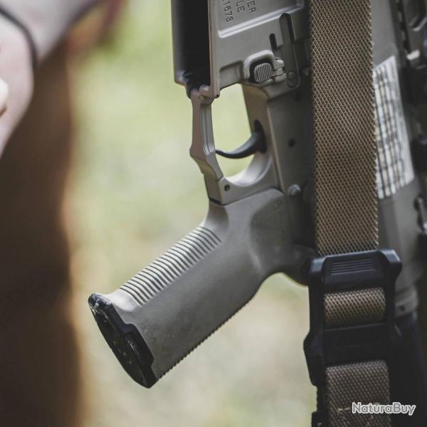 Magpul Poign�e MOE-K2+ AR15/M4/M16 Gris