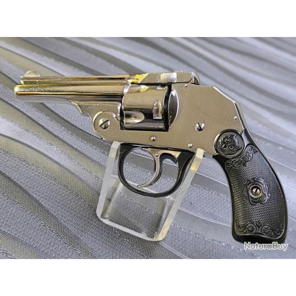 Superbe IVER ET JOHNSON 32 SW SHORT DA SAVETY hammerless ETAT RARE