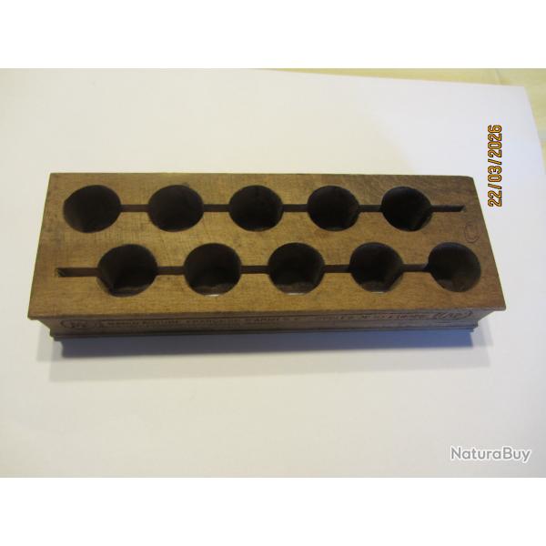 Planche a rechargement calibre 16 Manufrance