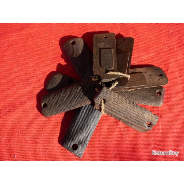 Lot de 9 plaquettes d�pareill�es de Pistolet RUBY