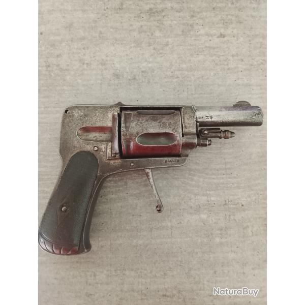 Bulldog le bossu 8mm92