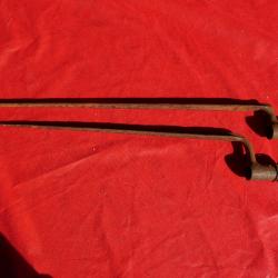 Lot de 2 Ba&iuml;onnettes &agrave; douille dans leur jus grenier