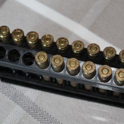 Boites de .35 REMINGTON  ,incompl&egrave;te.