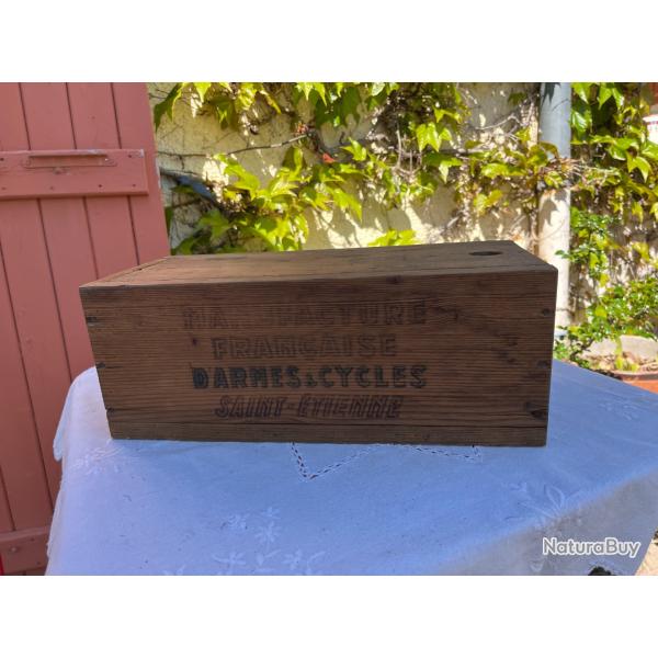 une caisse en bois de transport de cartouches chasse de manufrance