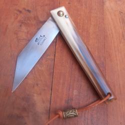 Joli Couteau R&eacute;gional LE MONPELIER par P.COGNET